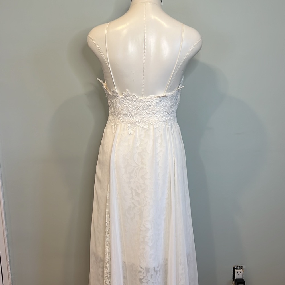 Heartloom Belle Sandra Bridal Gown size small - Picture 7 of 12